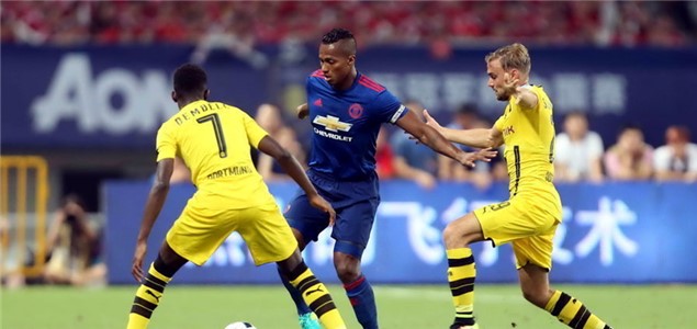 虽然他没有 虽然他没有