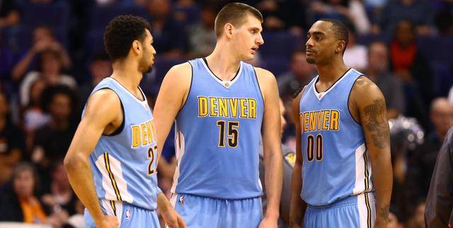 出球变形 出球变形